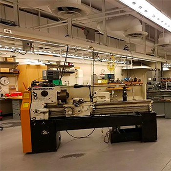 Ultimate Guide: Working with a CNC Machine Shop